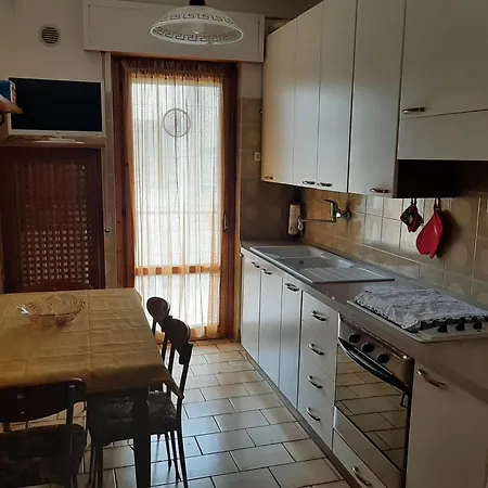 Casa Cettini Альба-Адриатика